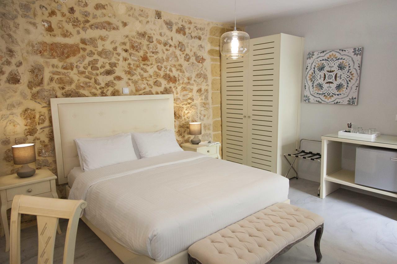 Shalom Luxury Rooms Kondilaki Chania  Exteriör bild